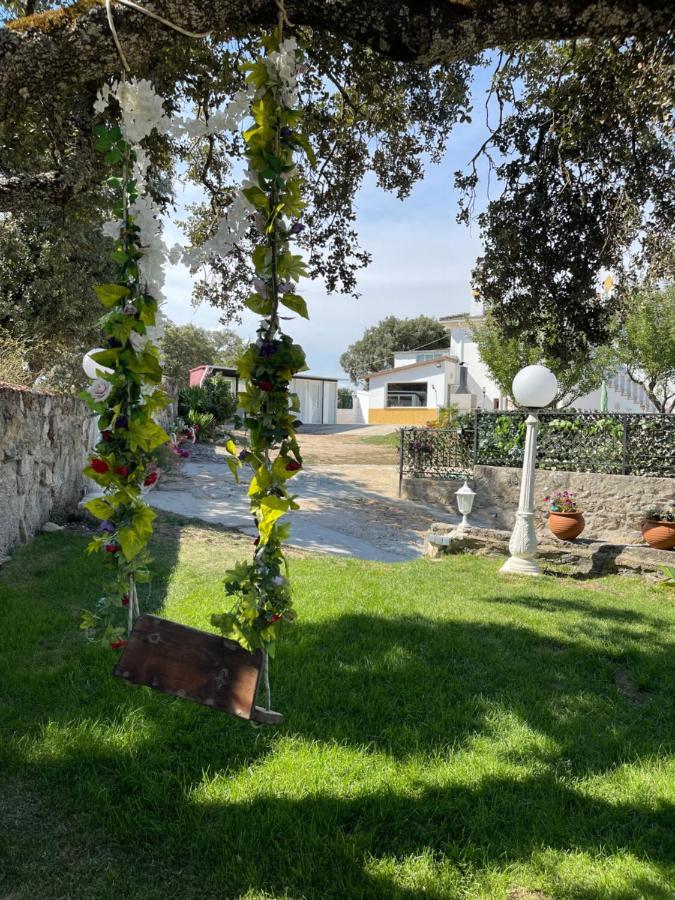 Villa Entre Encinas Moralina Eksteriør billede